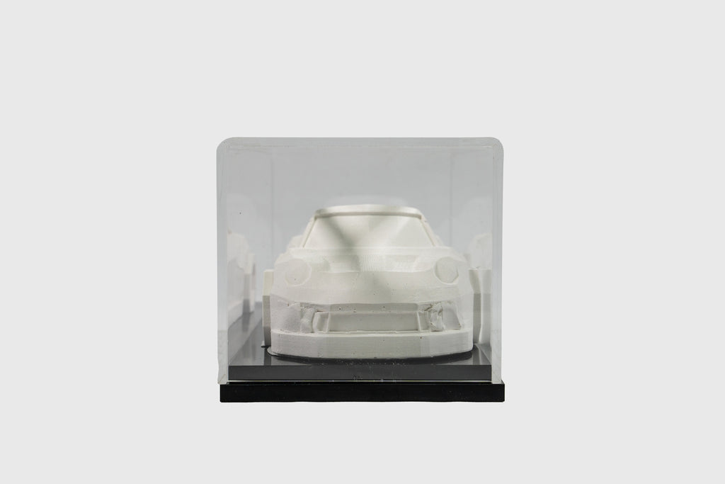 Carrera Classic Vitrinen-Skulptur