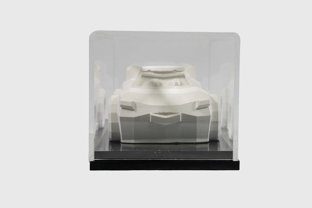 Lightning Racer Vitrinen-Skulptur