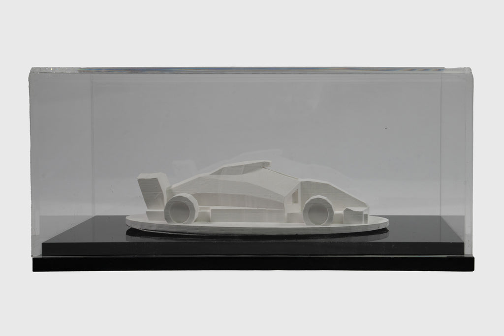 Pole Racer Vitrinen-Skulptur