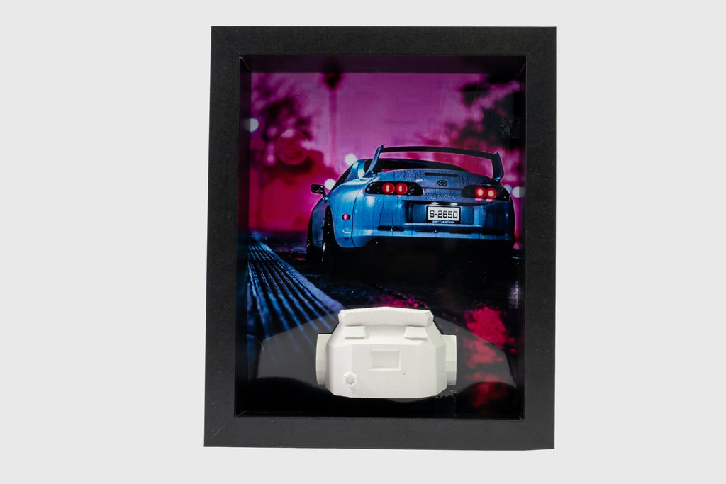 Supra Poster-Skulptur