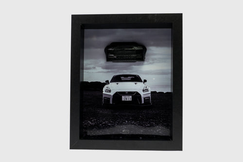 GT Beast Poster-Skulptur