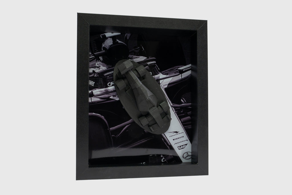 Pole Racer Poster-Skulptur